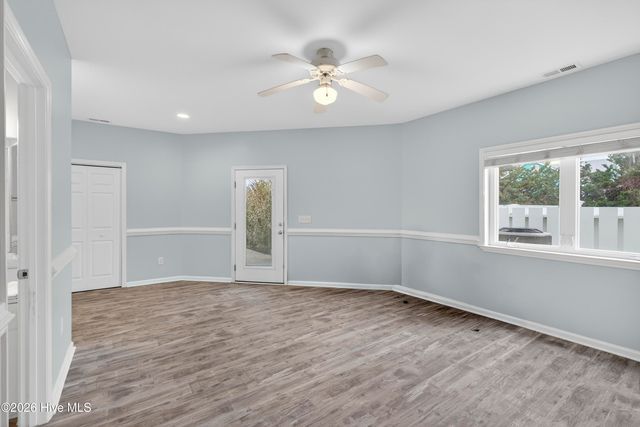 615 N Carolina Beach Avenue N Unit A, Carolina Beach, NC 28428