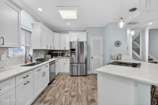 615 N Carolina Beach Avenue N Unit A, Carolina Beach, NC 28428