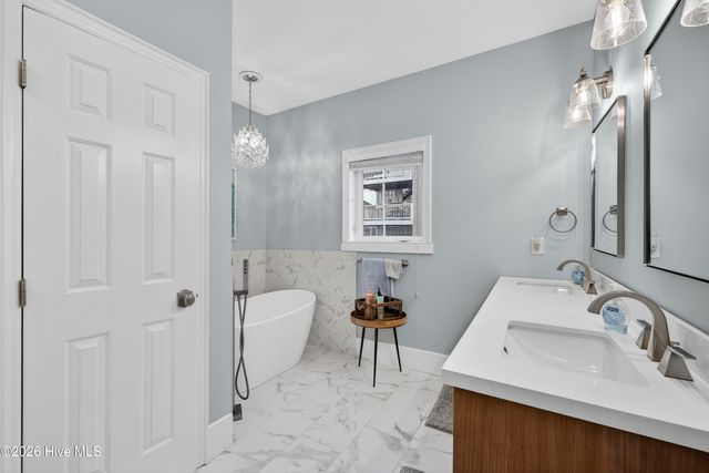 615 N Carolina Beach Avenue N Unit A, Carolina Beach, NC 28428