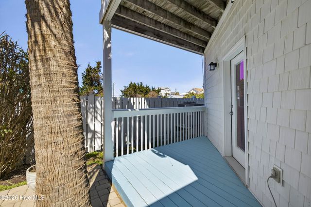 615 N Carolina Beach Avenue N Unit A, Carolina Beach, NC 28428