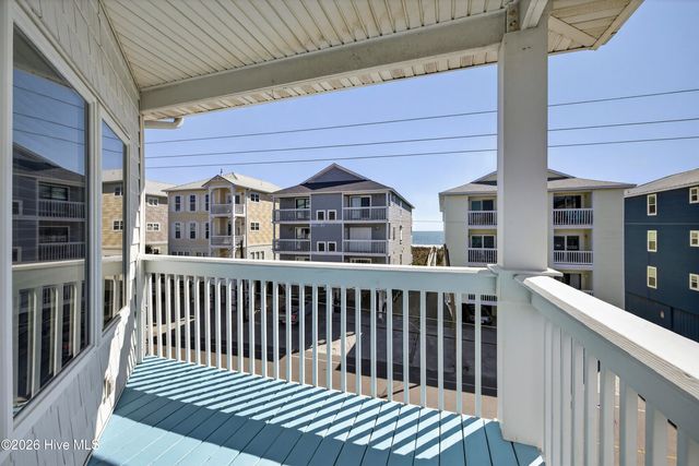 615 N Carolina Beach Avenue N Unit A, Carolina Beach, NC 28428