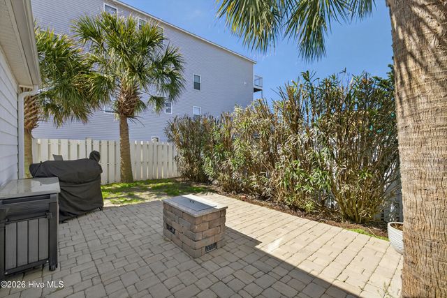 615 N Carolina Beach Avenue N Unit A, Carolina Beach, NC 28428