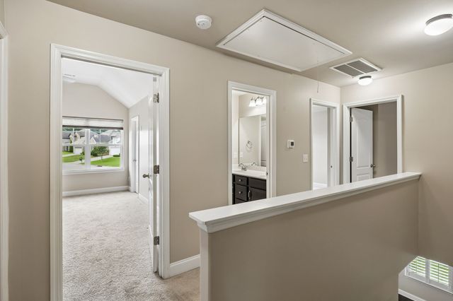 1070 Daniel Ln, Spring Hill, TN 37174