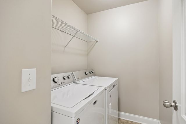 1070 Daniel Ln, Spring Hill, TN 37174