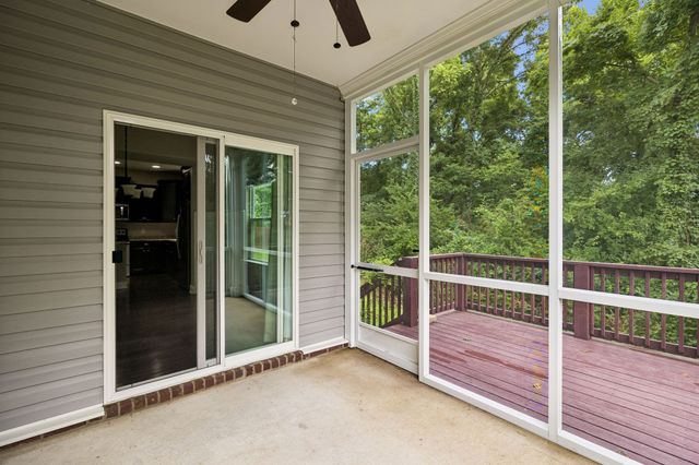 1070 Daniel Ln, Spring Hill, TN 37174