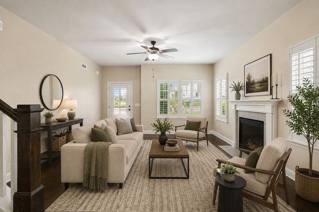 1070 Daniel Ln, Spring Hill, TN 37174