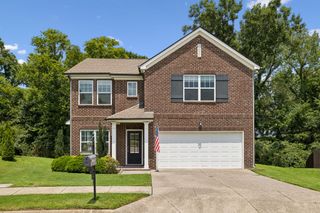1070 Daniel Ln, Spring Hill, TN 37174