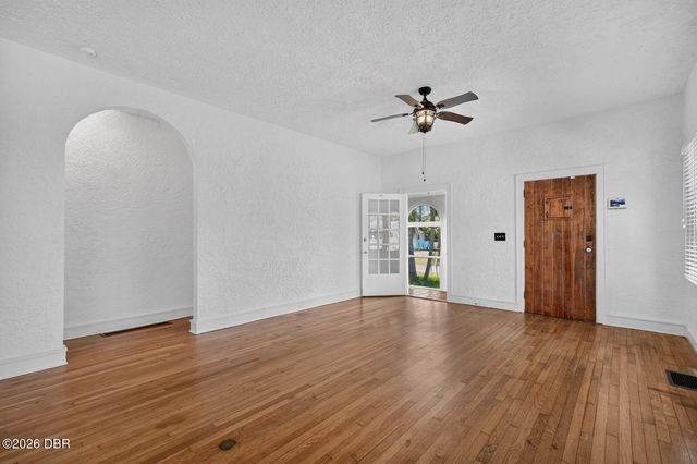 27 Ormond Shores Drive, Ormond Beach, FL 32176