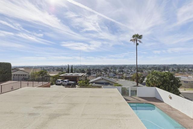 2460 56Th St, San Diego, CA 92105