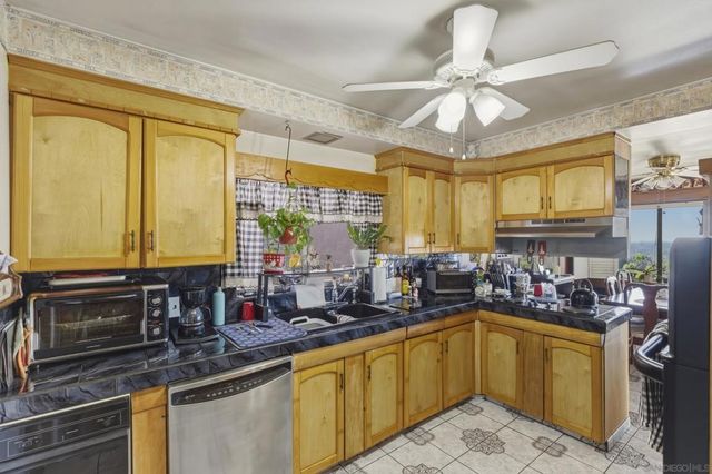 2460 56Th St, San Diego, CA 92105