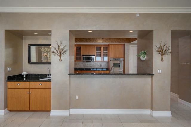 1111 RITZ CARLTON DRIVE 1205, Sarasota, FL 34236