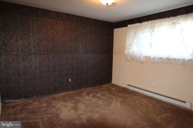 4856 SPRINGTOP DR, Harrisburg, PA 17111