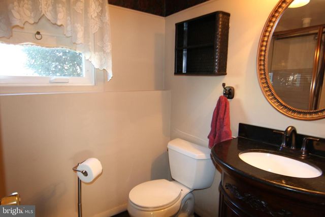 4856 SPRINGTOP DR, Harrisburg, PA 17111