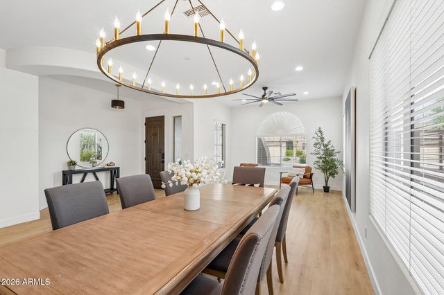 40614 N HARBOUR TOWN Court, Anthem, AZ 85086