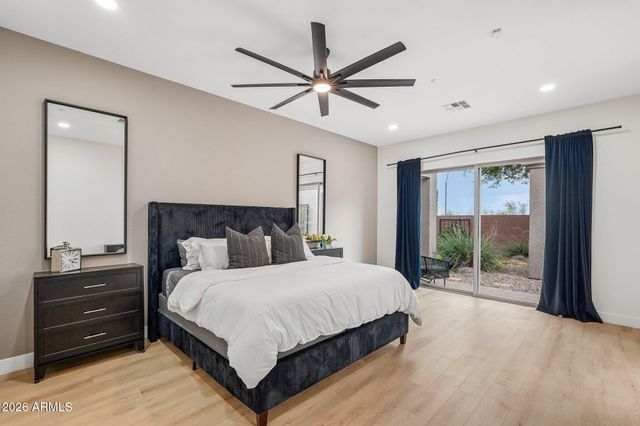 40614 N HARBOUR TOWN Court, Anthem, AZ 85086