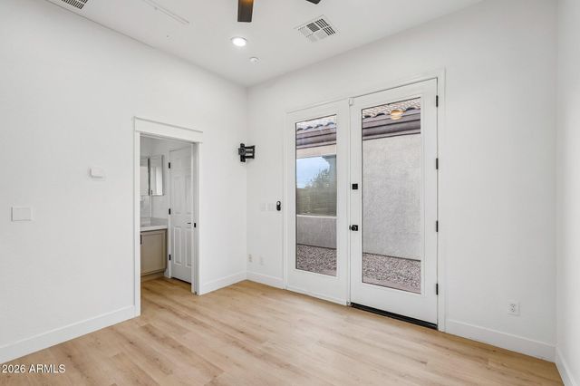 40614 N HARBOUR TOWN Court, Anthem, AZ 85086