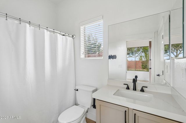 40614 N HARBOUR TOWN Court, Anthem, AZ 85086