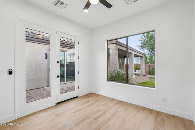 40614 N HARBOUR TOWN Court, Anthem, AZ 85086