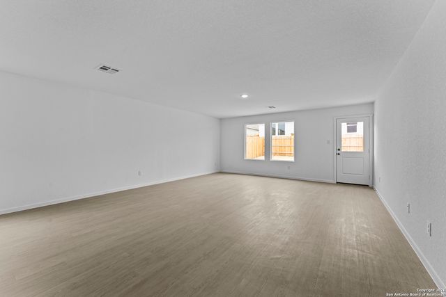 1834 Stonechat, New Braunfels, TX 78130