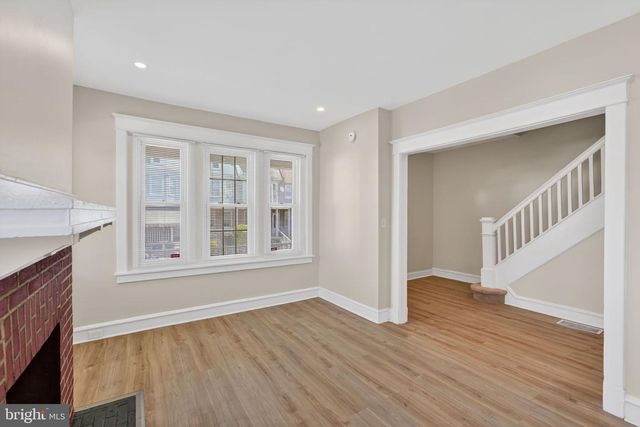 24 W 30TH ST, Wilmington, DE 19802