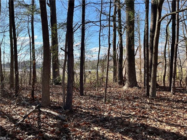 6+ AC Vista Point DR, Hampton, VA 23666