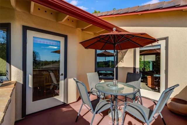 1674 La Vineda Court, San Luis Obispo, CA 93401