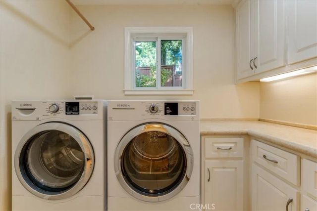 1674 La Vineda Court, San Luis Obispo, CA 93401