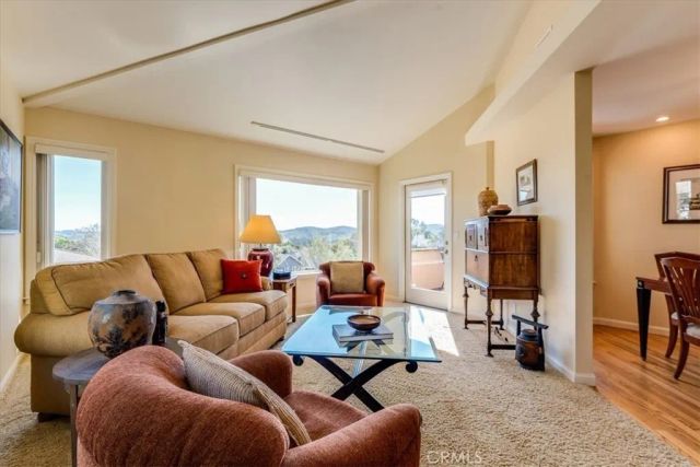 1674 La Vineda Court, San Luis Obispo, CA 93401