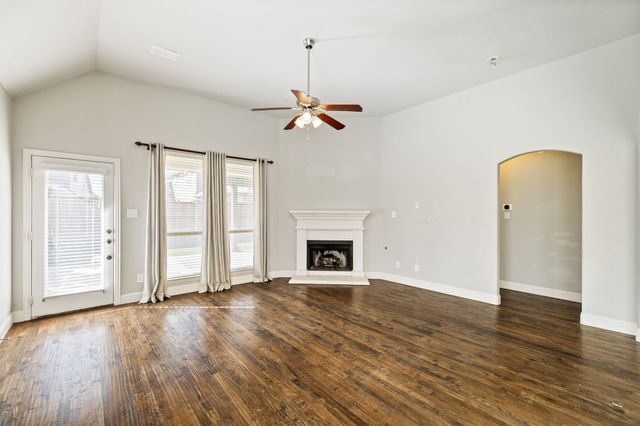 1634 Post Oak Way, Celina, TX 75009