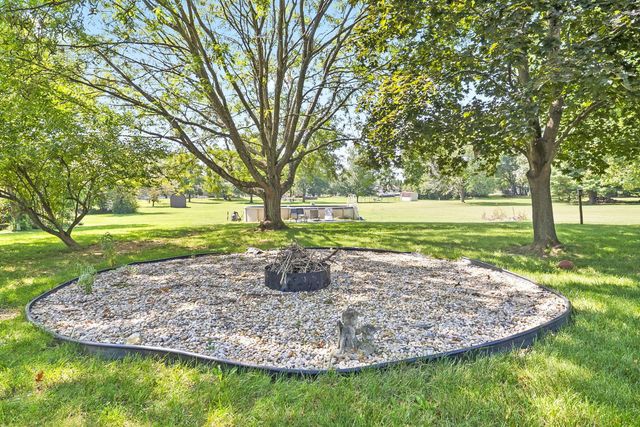 169 Needles Drive SW, Pataskala, OH 43062