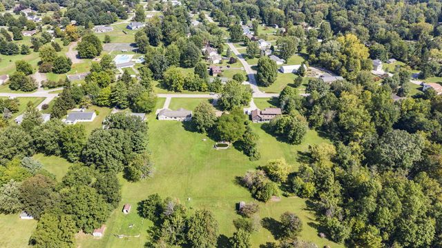 169 Needles Drive SW, Pataskala, OH 43062