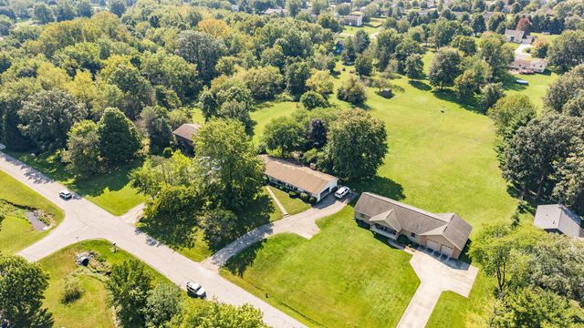 169 Needles Drive SW, Pataskala, OH 43062