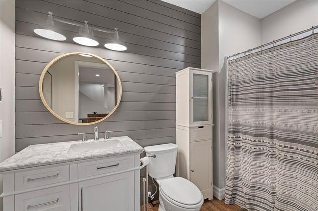 304 Shoreline Drive, Louisburg, KS 66053
