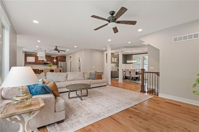304 Shoreline Drive, Louisburg, KS 66053