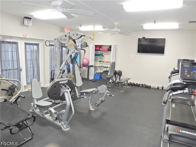 16168 Baton Rouge CT, Fort Myers, FL 33908