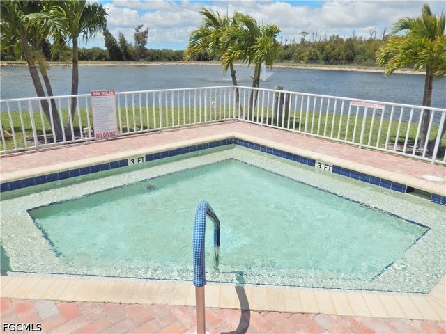 16168 Baton Rouge CT, Fort Myers, FL 33908