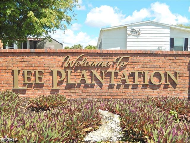 16168 Baton Rouge CT, Fort Myers, FL 33908