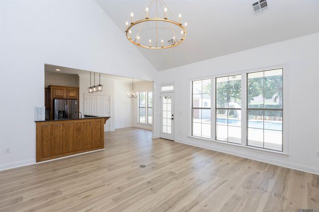 37295 St Marie Ave, Prairieville, LA 70769