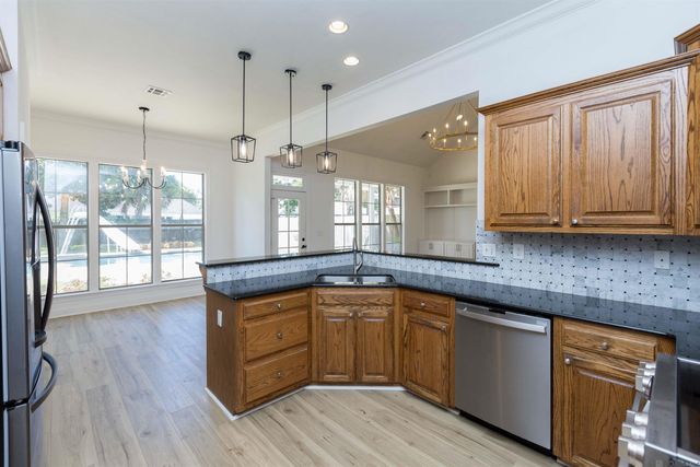37295 St Marie Ave, Prairieville, LA 70769