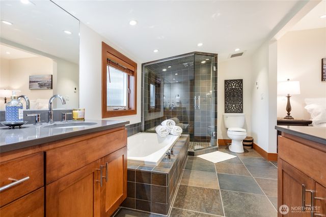 2821 Cornwall Avenue, Bellingham, WA 98225