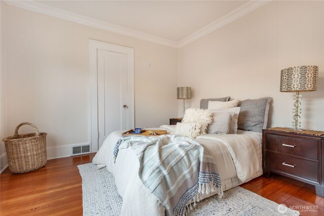 2821 Cornwall Avenue, Bellingham, WA 98225