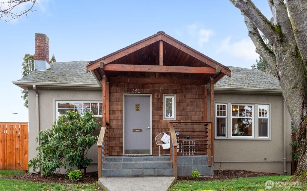 2821 Cornwall Avenue, Bellingham, WA 98225