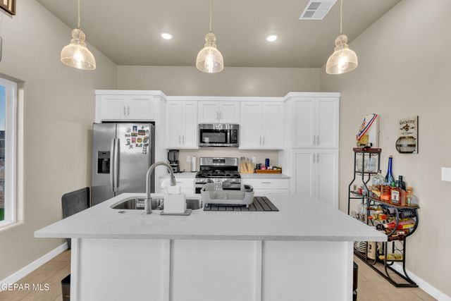 13865 Paseo Celeste Drive, Horizon City, TX 79928