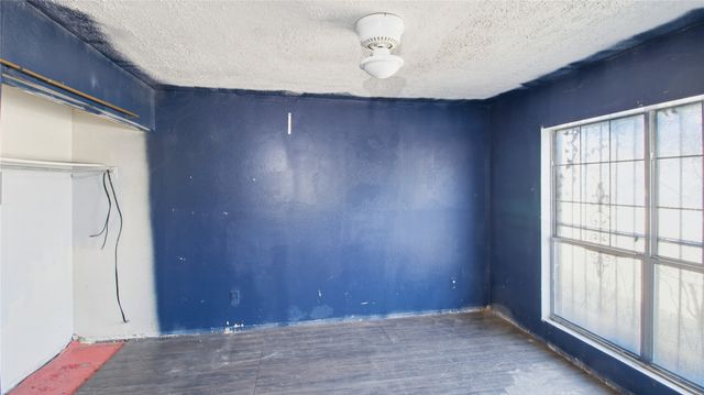 815 Apache, Dallas, TX 75217