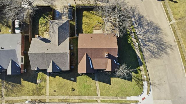 815 Apache, Dallas, TX 75217