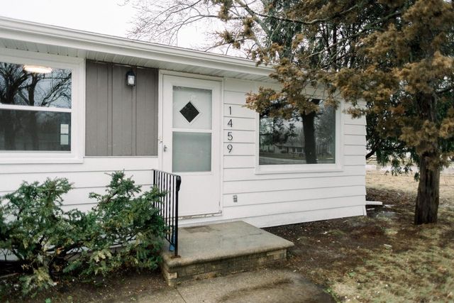 1457 BOND STREET, Green Bay, WI 54303