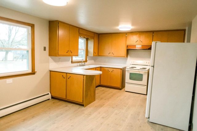 1457 BOND STREET, Green Bay, WI 54303