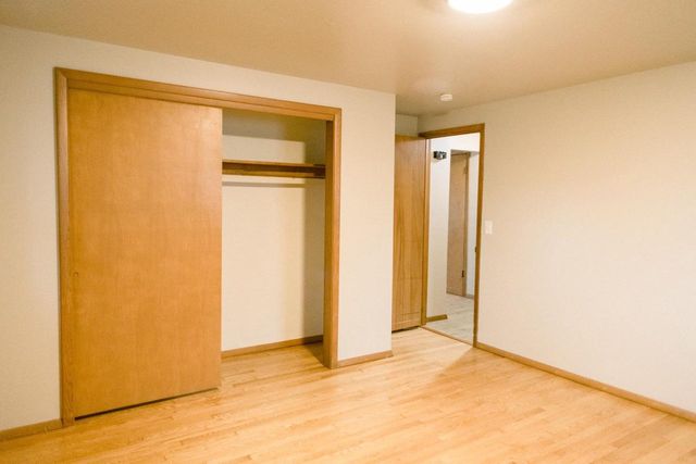 1457 BOND STREET, Green Bay, WI 54303