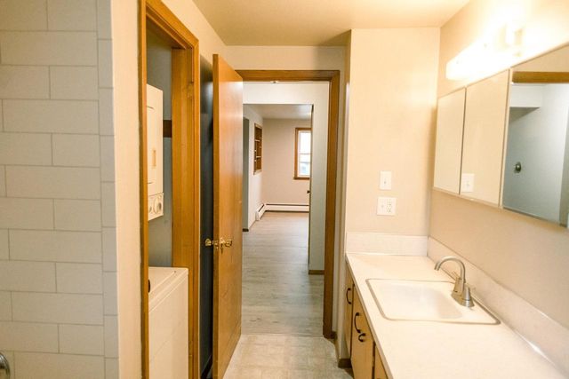 1457 BOND STREET, Green Bay, WI 54303