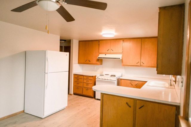 1457 BOND STREET, Green Bay, WI 54303